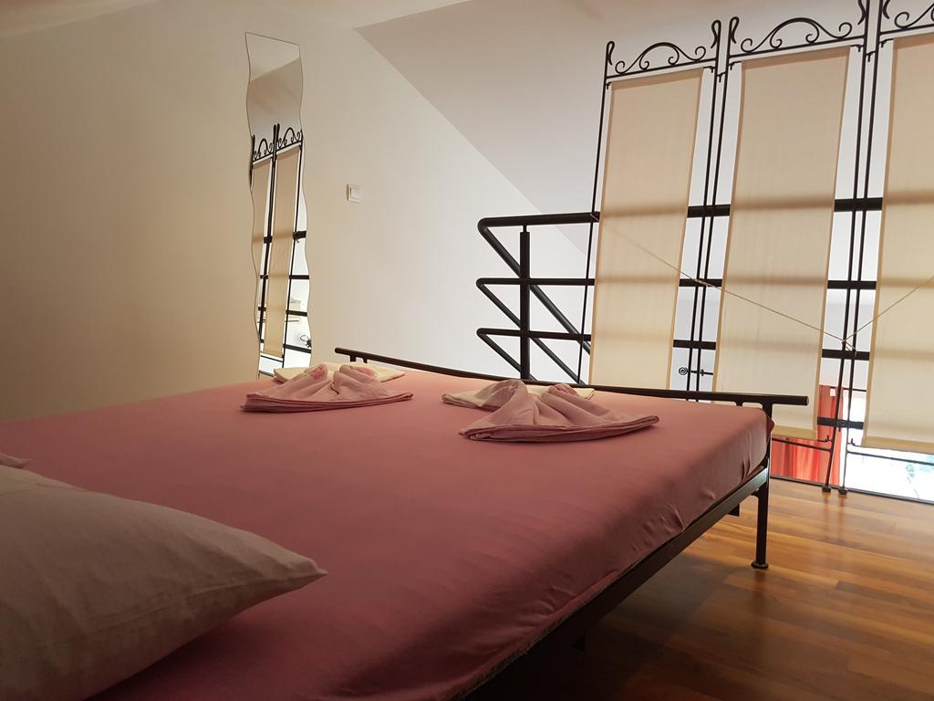 Apartments Mirela Gradac  Kültér fotó