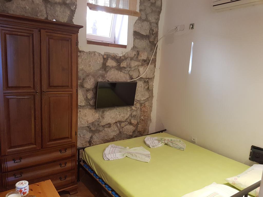 Apartments Mirela Gradac  Kültér fotó